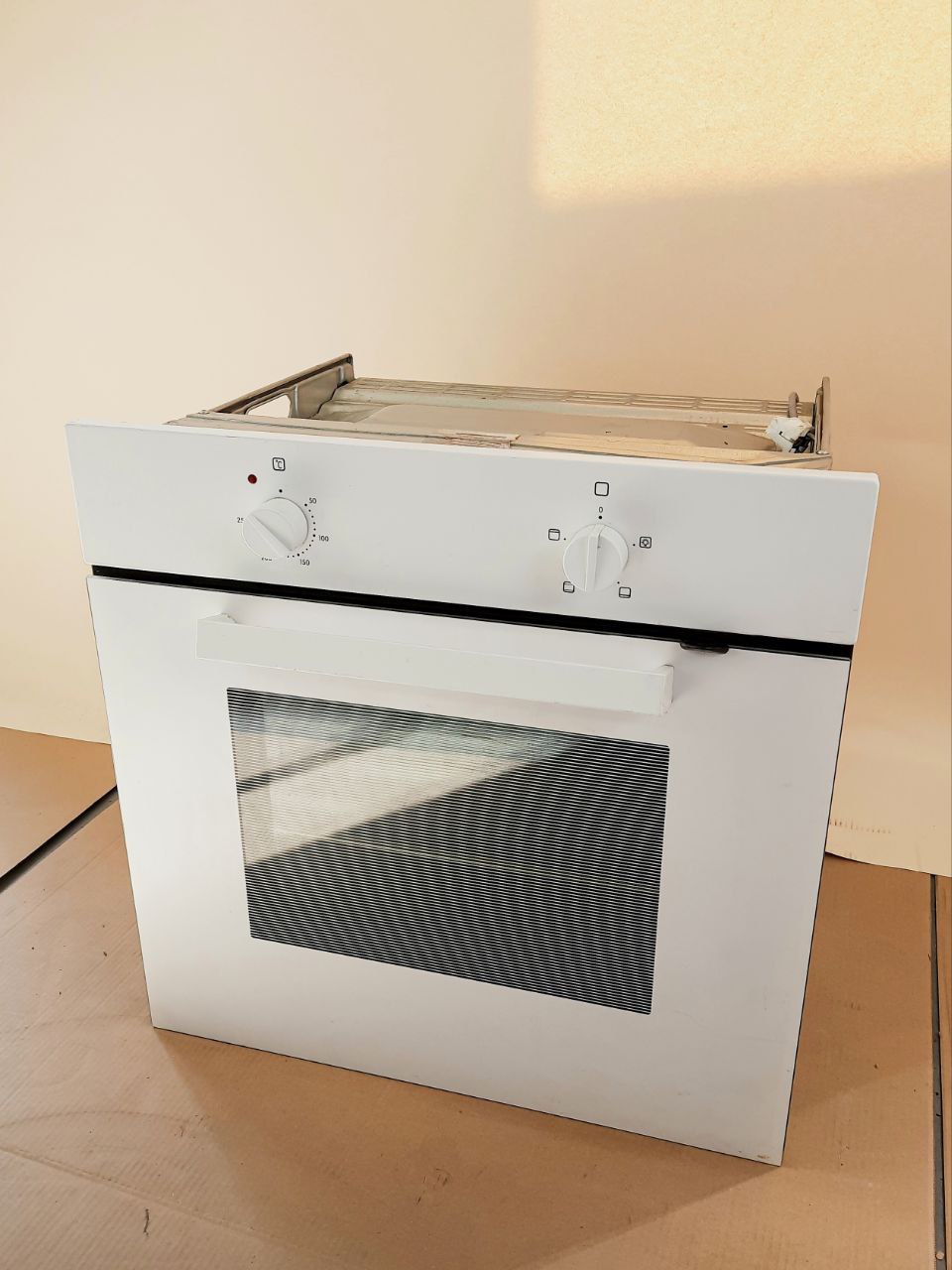 piekarnik do zabudowy IKEA LAGAN — zdjęcie 1